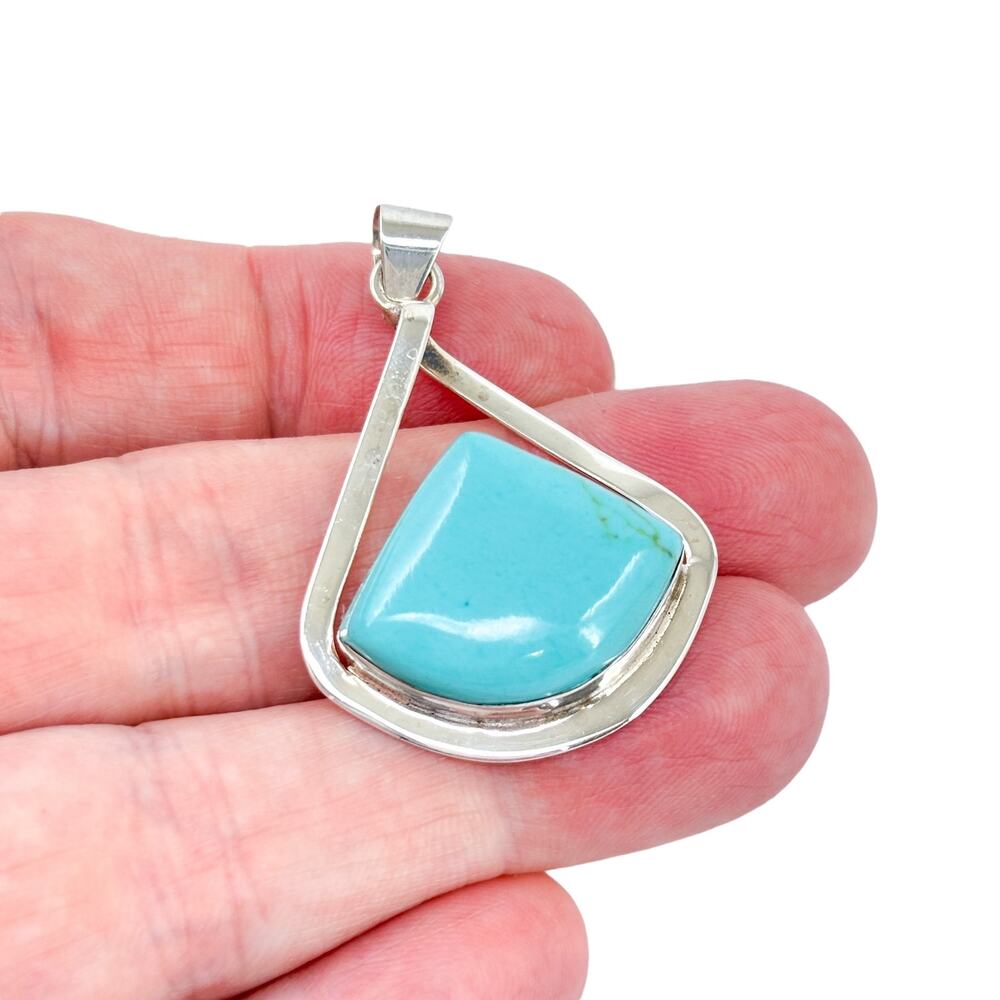 Vintage Sterling Silver 925 Blue Magnesite Pendant